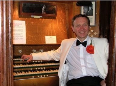 David Ivory Organist Entertainer.